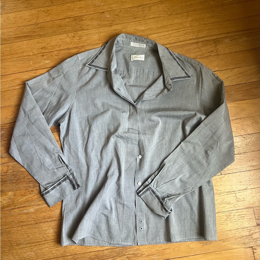 Gray Foxcroft Button Up Size 12 - image 1